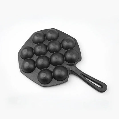 12 Hole Takoyaki Pan Wooden Handle Octopus Balls Fry Pan Cast Iron Mold Household Non-Stick Frying Pan Cookware Cooking Tool